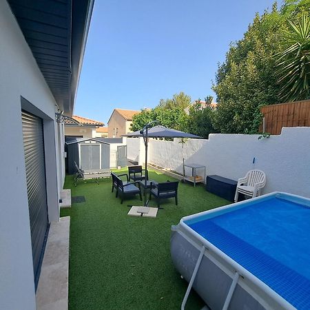 Charmante Maison Avec Piscine Bessan Екстер'єр фото